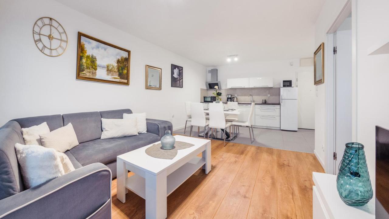 Apartamenty Sun & Snow Blizej Morza Kolobrzeg Bagian luar foto